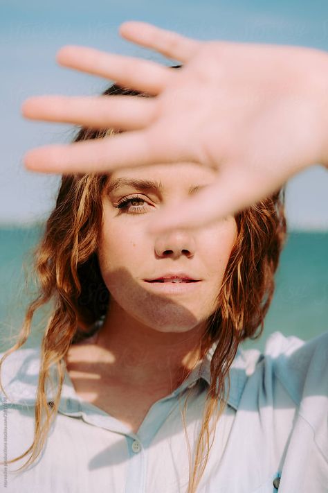 Sunburn Face, Hands On Face, Cover Wrinkles, Girls Holding Hands, Sunburn Relief, Sun Aesthetic, Skin Resurfacing, Aesthetic Tumblr, Close Up Portraits