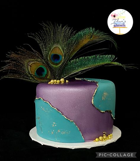 Dholki Ideas, Motorcycle Birthday Cakes, Feather Cake, Peacock Cake, Motorcycle Birthday, 90th Birthday Cakes, Cloud Kitchen, Big Wedding Cakes, Janmashtami Decoration