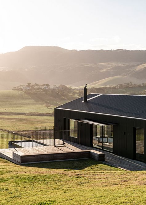 Tin Shed, Contemporary Barn, Shed Home, Modern Barn House, Rural House, Vernacular Architecture, Australian Architecture, Shed Homes, Barn Style House