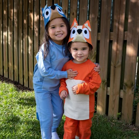 Diy Bluey Costume, Bluey And Bingo Costume, Bingo Costume, Chili Heeler, Bluey Costume, Diy Bluey, Sew Halloween Costume, Bluey Halloween, Bingo For Kids