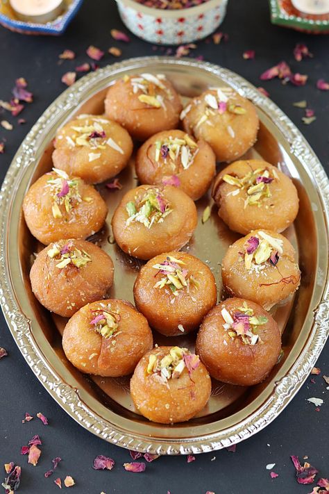 Balushahi Recipe with step by step pictures, homemade badusha recipe Balu Shahi Recipe, Mithai Pics, Badusha Recipe, Balushahi Recipe, Athangudi Tiles, Indian Fast Food, Diwali Sweets Recipe, Navratri Recipes, Diwali Recipes