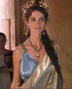 Andromache, wife of Hector, Prince of Troy. Andromache Troy, Troy Costumes, Troy Story, Troy 2004, Saffron Burrows, Troy Movie, Greek God Costume, Roman Hair, Greek Costume