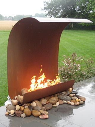 Fire Features Fire Feature Wall, Fire Pit Designs, Diy Fire Pit, Fire Features, Backyard Fire, Fire Pit Backyard, Firepit, Outdoor Fire, Outdoor Fireplace