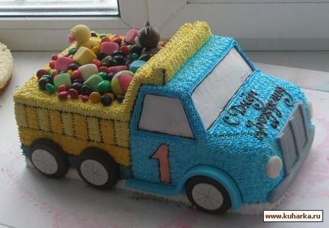 Car Shaped Cake, Cars Cake Design, Toddler Birthday Cakes, Birthday Cake Brownies, Truck Birthday Cakes, Cake Designs For Kids, Construction Cake, Cars Birthday Cake, Truck Cakes