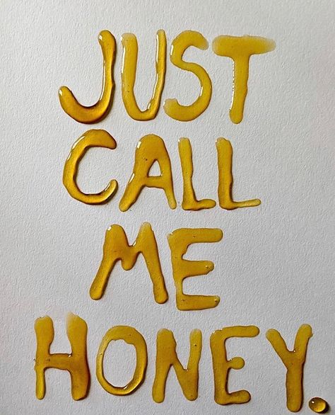 1,548 Likes, 4 Comments - 🍒 (@artxxotic) on Instagram: “😉 via @soflytaxidermy” Bee Pollen, Yellow Brick Road, Skincare Review, Honey Lemon, Yellow Aesthetic, Mellow Yellow, Happy Colors, Queen Bees, T Shirts With Sayings