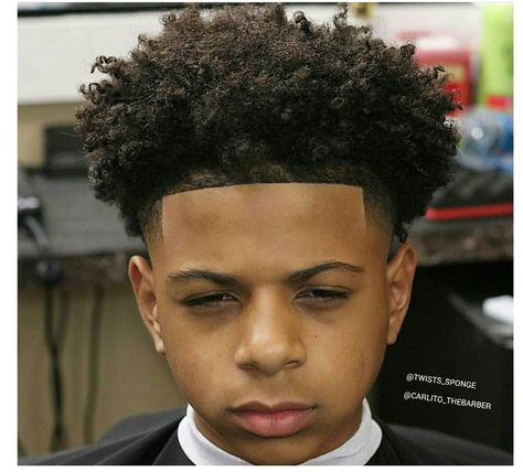 Curly Hair Taper, Boys Haircuts Curly Hair, Boys Fade Haircut, Taper Fade Curly Hair, Black Boys Haircuts, Afro Fade, Male Haircuts Curly, Black Hair Cuts, Curly Hair Fade