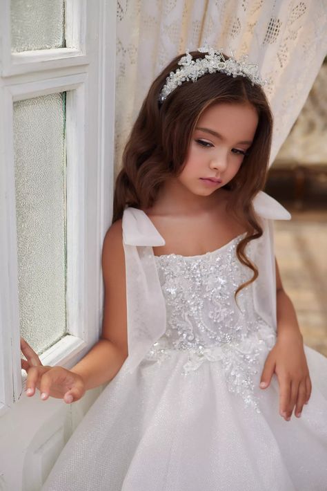 Youthful Elegance in Knee-High Dress: Frilled Layers and Charming Bows – Marelli Exclusive Cupcake Pageant Dress, Girls Ruffle Dress, Girls Communion Dresses, Tulle Underskirt, Girl Cupcakes, Custom Gown, Girls Pageant Dresses, Christening Dress, Gowns For Girls