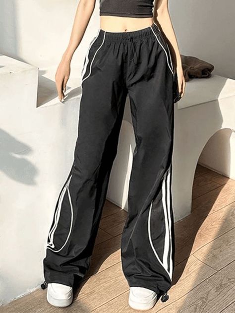 2023 Buy Piping Side Stripe Baggy Sweatpants under US$33 in Pants Online Store. Free Shipping with US$69+. Check reviews and buy it today. Style: Casual, Street, Vintage, Preppy, Punk, Hip Pop, Sporty, Y2K Fabric Content: Polyester Blend Fit Type: Loose fit #y2k #retro #aesthetic #vintage #vintagestyle #baggy #backtoschool #backtoschooloutfits #firstdayofschooloutfit #spring #summer #summerstyle #streetstyle #outfits #ootd #trendyoutfits #fashionista #casualoutfits Hip Hop Pants, Drawstring Waist Pants, Baggy Sweatpants, Knots Diy, Pants Y2k, Wide Leg Sweatpants, Vintage Preppy, Black Sweatpants, Street Trends