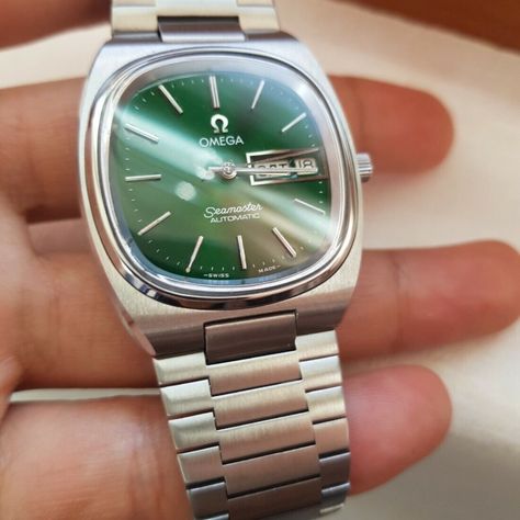 Vintage Omega Seamaster T Automatic Day SR Dark Green Custom Dial 1020 Cal Watch | eBay Vintage Luxury Watches For Men, Classic Green Watch With Date Indicator, Green Dial Watch Men, Omega Green Dial, Vintage Green Analog Watch Accessories, Vintage Green Automatic Watch, Green Watch, Retro Watches, Vintage Omega