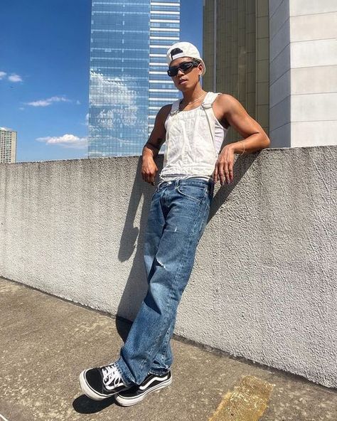 ASOS MAN on Instagram: "Styling out the summer 😎 Vans Old Skool trainers [117686260], As Seen On @oh_anthonio [he/him]" Vans Old Skool Outfit Men Street Fashion, Vans Old Skool Outfit Men, Old Skool Outfit, Vans Old Skool Outfit, Vans Old Skool Style, Vans Old School, Asos Men, Mens Vans, Vans Old Skool