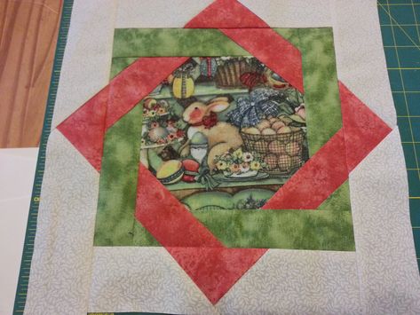 Tutorial for this fussy-cut block. Mermaid Quilt, Owl Quilt, Sunflower Quilts, Crazy Quilt Blocks, Quilting Designs Patterns, Block Quilt, Embroidered Quilts, Fall Quilts, Animal Quilts