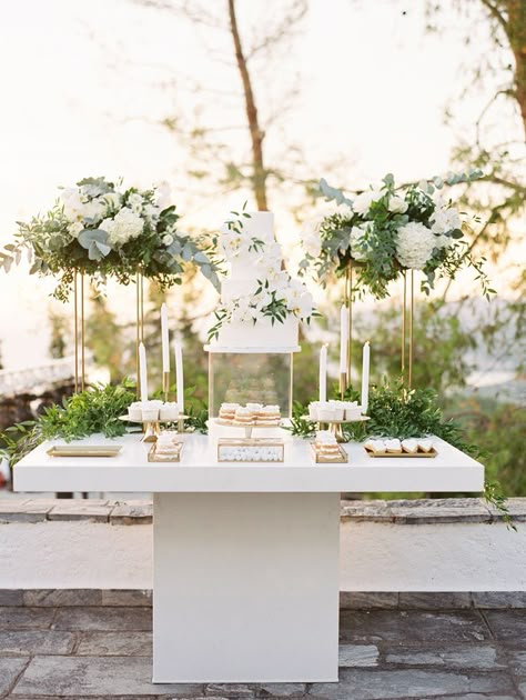 Wedding Dessert Table Elegant, Sweet Table Decorations, Wedding Cake Table Decorations, Wedding Welcome Table, Sweet Table Wedding, Bride Groom Table, Halkidiki Greece, Weddings In Greece, Candy Bar Wedding