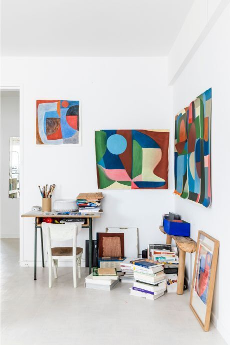 Caroline Denervaud Paintings - EverythingWithATwist Art Deco Livingroom, Breaking Patterns, Dance Forms, Sonia Delaunay, Studio Chairs, Interior Colour, Abstract Art Inspiration, Minimal Wall Art, Wooden Design