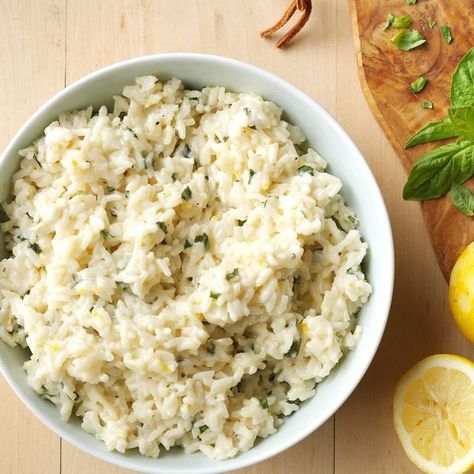 Creamy Lemon Rice, Rice Cream Recipe, Lemon Rice Recipe, Lemon Risotto, Healthy Rice Recipes, Easy Skillet Meals, Rice Side, Creamy Rice, Lemon Rice