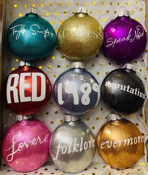 Taylor Swift Inspired Braces Colors, Taylor Swift Party Balloons, Taylor Swift Themed Christmas Tree, Taylor Swift Present Ideas, Easter Pancakes, Eras Party, Taylor Swift Cake, Taylor Swfit, Taylor Swift Birthday Party Ideas