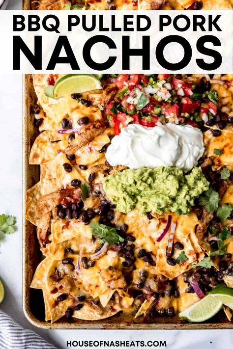 Pork Totchos, Pulled Pork Nachos Recipe, Pork Nachos Recipe, Bbq Nachos, Bean Nachos, Pulled Pork Nachos, Nachos Recipe Easy, Pork Nachos, Pulled Pork Leftovers