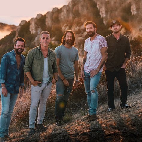 Old Dominion Band, Country Band Photoshoot, Matthew Ramsey, Band Poses, Band Photoshoot, Country Bands, Man Band, Western Music, Old Dominion