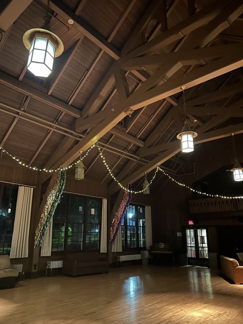 Reed college student Union balls aesthetic dark academia dead poets society the secret history Reed College Aesthetic, Reed College Portland Oregon, Balls Aesthetic, Reed College, Common App, Ball Aesthetic, Cool Buildings, Aesthetic Dark Academia, College Aesthetic