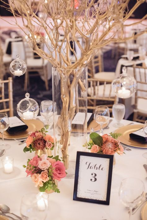 Gold manzanita branch centerpiece accented by vibrant low florals Bridalbliss.com | Portland Wedding Planner | Oregon Event Design | Powers Studios Gold Branches Centerpiece, Gold Branch Centerpiece, Branch Decor Wedding, Unique Centerpiece Wedding, Valentines Gala, Gold Centerpieces Diy, Diy Branch Centerpieces, Gold Centrepiece, Manzanita Branch Centerpieces