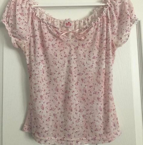 Coquette Floral Top, Coquette Babydoll Top, Pink Coquette Shirt, Coquette Graphic Tee, Babydoll Top Outfit, Coquette Shirts, Pink Babydoll Top, Babydoll Tops, Coquette Floral