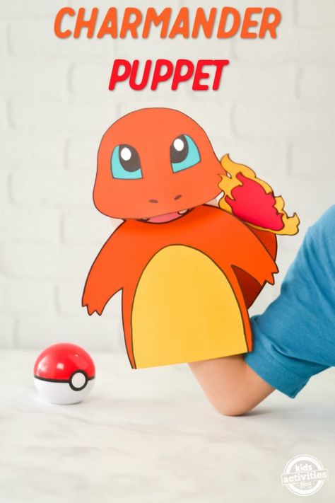 Charmander Puppet | An Easy Pokemon Puppet Craft for Kids Pokemon Kids Craft, Diy Pokemon Crafts, Pokemon Bookmark, Pokemon Candy, Easy Pokemon, Mario Crafts, Puppet Craft, Paper Sack, Pokemon Diy