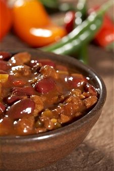 Ye Olde Steakhouse's Prime Rib Chili | wbir.com Prime Rib Chili, Steakhouse Chili, Canning Chili, Profile Recipes, Profile By Sanford, Pumpkin Pie Cake, Zucchini Bites, Healthy Chips, Chili Cheese Dips