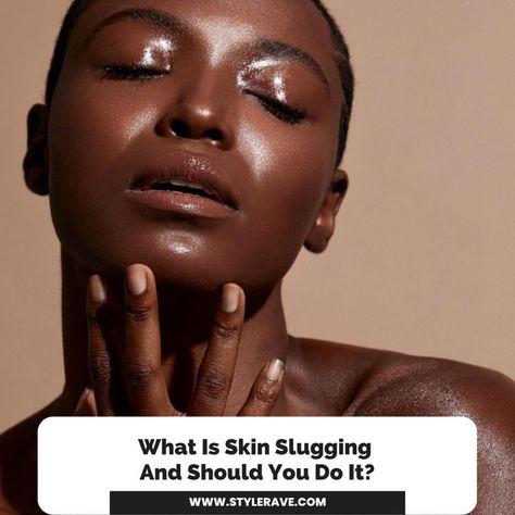 A woman Slugging Skin Before And After, Skin Slugging, Slugging Skin, What Is Skin, Hydrate Your Skin, Oil Skin, Petroleum Jelly, Oil Free Moisturizers, Flaky Skin