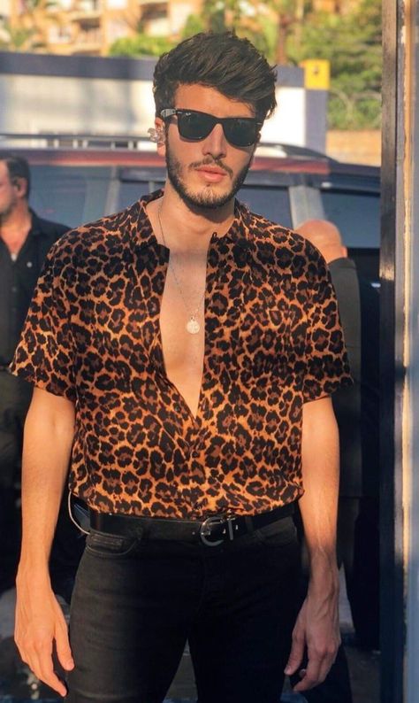 Cheetah Party, Bear Drawings, Tatted Men, Clubbing Outfit, Party Outfit Men, Sebastian Yatra, Animal Print Outfits, Mens Fashion Wear, Party Animals