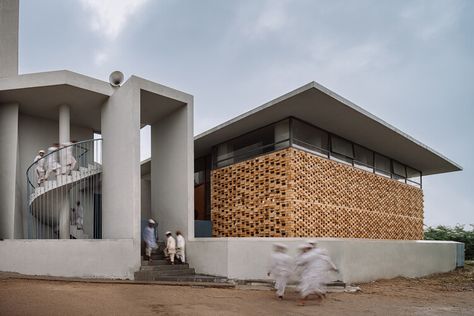 Masjid E Zubaida / Neogenesis+Studi0261 | ArchDaily Glass Louvers, Terrace Floor, Mosque Design, Facade Cladding, Innovative Architecture, Mosque Architecture, Religious Architecture, Brick Architecture, Architecture Design Concept