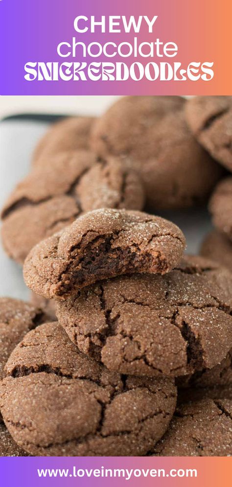 These chewy chocolate snickerdoodles are delicious!! It's the classic snickerdoodle flavour and texture but with the twist of chocolate. You won't be able to stop at just one! Dessert Recipes With Chocolate, Tasty Snack Ideas, Chocolate Snickerdoodles, Dessert Bread Recipes, Spiced Oatmeal, Recipes Healthy Dessert, Recipes With Chocolate, Whipped Yogurt, Christmas Dessert Ideas