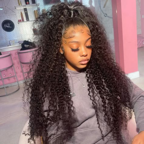 Curly Hair Half Up Half Down, Curly Hair Up, Pony Hairstyles, Weave Ponytail Hairstyles, Birthday Hairstyles, Quick Weave Hairstyles, Quick Braided Hairstyles, Braided Ponytail Hairstyles, Curly Hair Wig