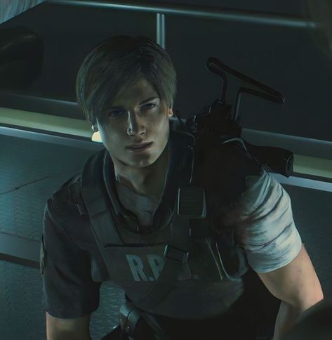 Resident Evil, A Man, On Twitter, Twitter, Leon