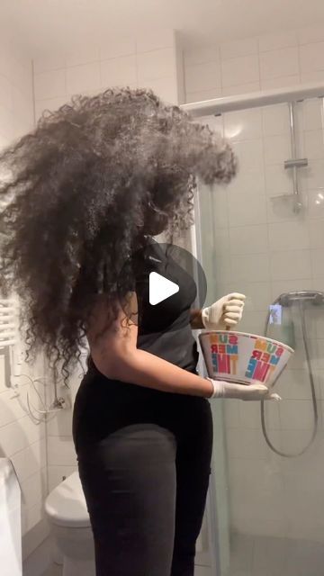 Herbal Hair Care for both Men&Women. on Instagram: "Good for thinning/weak hair and also for moisture #chebepowder #longhairgoals #thickhair" Thinning Hair Women, Grow Hair Long, Herbal Hair Care, Curly Hair Videos, Weak Hair, Center Of Attention, Herbal Hair, Thinning Hair, Hairstyle Ideas