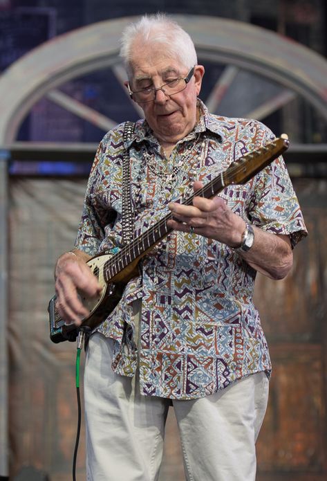 John Mayall, Classic Rock, Musician, Casual Button Down Shirt, Button Down Shirt, Men Casual, History, Mens Tops, Photography