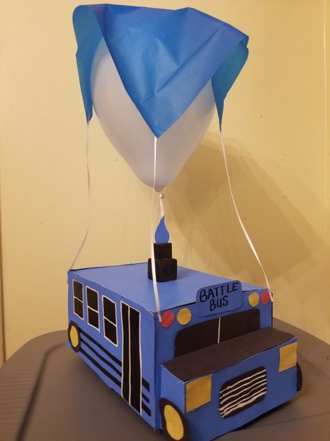 Battle Bus Valentines Boxes, Valentines Box Fortnite, Fortnite Battle Bus Valentines Boxes, Fortnite Valentine Box Ideas, Fortnite Valentines Boxes For Boys, Valentines Dyi, Fortnite Ideas, Wwe Party, Valentine Box Ideas