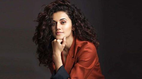 Tapsee Pannu Style, Tapsee Pannu, Medium Highlights, Taapsee Pannu, Bollywood Gossip, Bollywood Style, Bollywood Girls, Bollywood Celebrities, Bollywood News