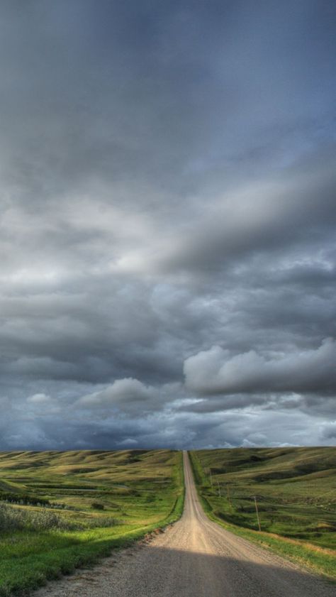 Saskatchewan Prairies, Canada Saskatchewan, Canada Country, Saskatchewan Canada, Beautiful Canada, Country Roads Take Me Home, Travel Canada, O Canada, Cool Landscapes