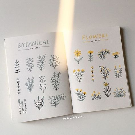 Kaitlyn💫 and Andrea🗿💕 (@kanda_bujo) • Instagram photos and videos Journaling 2024, Ramadan Journal, 2025 Diary, Planner Themes, Bullet Journal Month, Journal Elements, Creating A Bullet Journal, Bullet Journal Mood Tracker Ideas, Flower Illustrations