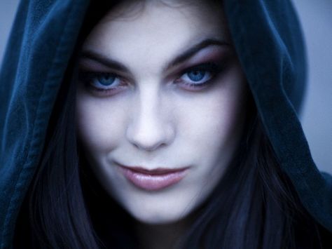 USA, Utah, Cedar Hills, Portrait of female teenage vampire (16-17) wearing hood Smile Drawing, Creepy Smile, Evil Smile, Black Magick, Photographie Portrait Inspiration, Witching Hour, Face Reference, Facial Expression, Face Expressions