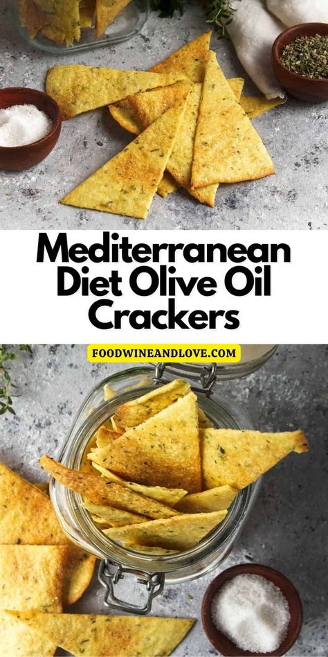 Mediterranean Diet Olive Oil Crackers, a simple homemade snack cracker recipe that is friendly to the Mediterranean diet. Medditeranean Diet Appetizers, Mediterranean Diet Homemade Bread, Mediterranean Recipes Low Carb, Mediterranean Diet Breads, Medeteranian Diet Snacks, Low Calorie Crackers Recipe, Mediterranean Diet Recipes Dips, Mediterranean Diet Recipes No Seafood, Bread For Mediterranean Diet