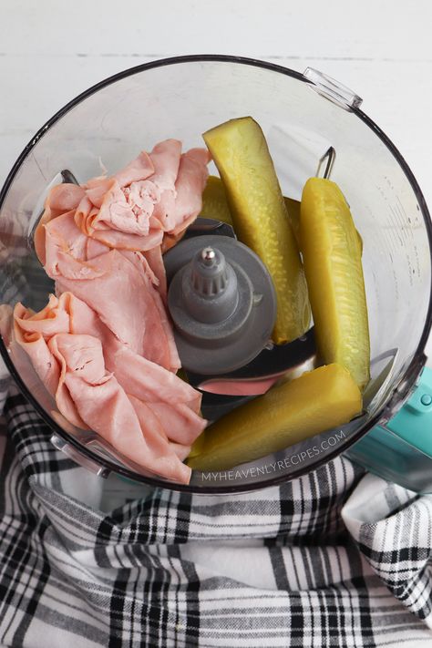 Pickle Pinwheels, Pickle Cream Cheese, Assorted Sandwiches, Cream Cheese Roll Ups, Ham Pinwheels, Cheese Roll Ups, Finger Sandwich, My Heavenly Recipes, Pickle Dip