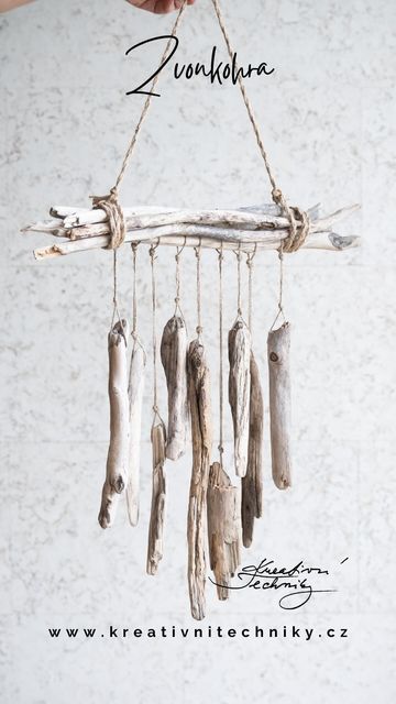 Driftwood Chimes, Wood Scrap Projects, Driftwood Wall Decor, Driftwood Hanging, Hanging Driftwood, Driftwood Mobile, Driftwood Art Diy, Earthy Style, Driftwood Sculpture