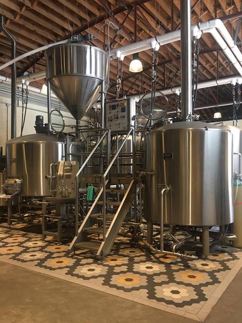 Brew floor Brewery Interior Design, Brewery Interior, Brewing Equipment, Micro Brewery, Bar Restaurant, Home Brewing, Bar Table, Restaurant Bar, Beer