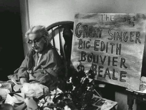At little Edies funeral The priest announced that Big Edie had made a final request. He took out a tape recorder and pushed the button and played Big Edie singing an operatic version of ‘Together’ Grey Gardens Documentary, Grey Gardens House, Edie Bouvier Beale, Edith Bouvier Beale, Edie Beale, Little Edie, Wall Film, Hampton New York, Gray Gardens