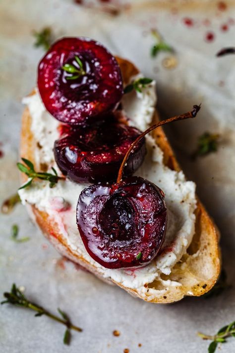 Sep 2, 2019 - A delicious appetizer with a perfect balance of sweet and savoury Whipped Ricotta Toast, Balsamic Cherries, Italian Appetizers Easy, Goat Cheese Crostini, Whipped Ricotta, Ricotta Toast, Roasted Cherry, Fresh Cherries, Think Food