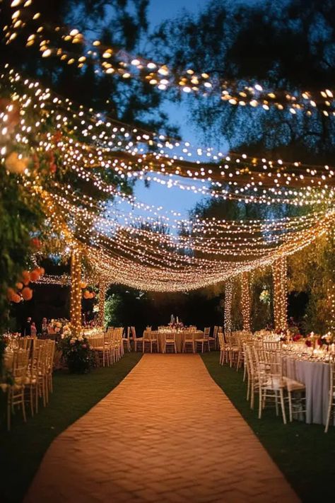 Rustic fall garden wedding decor with wood accents, flowers, and candlelight. Dark Green Wedding Venue Ideas, Fall Forest Wedding Ceremony, Early Fall Outdoor Wedding, Backyard Micro Wedding Ideas, Fall Outdoor Wedding Ideas On A Budget, November Wedding Inspiration, Garden Wedding Venue Ideas, Garden Wedding Ideas Receptions, Wedding Theme Forest