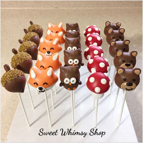 Woodland Cake Pops | CatchMyParty.com Woodland Cake Pops, Baby Shower Kuchen, Baby Reveal Cupcakes, Woodland Baby Shower Theme Decorations, Woodland Baby Shower Theme Boy, Woodland Baby Shower Food, Animal Cake Pops, Fall Baby Shower Themes, Fox Cake