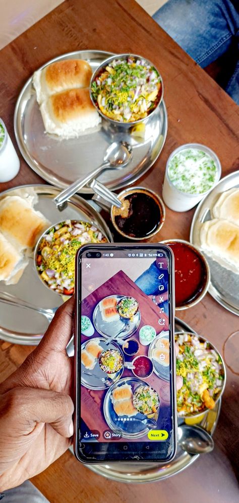 Misal Pav Snap, Misal Pav, Quick Saves