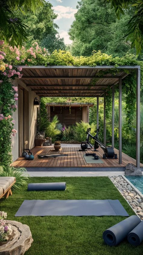 Garden Yoga Space, Outdoor Gym Ideas Backyards, Patio Gym Ideas, Backyard Yoga Space, Outdoor Meditation Garden, Garden Gym Ideas, Patio Gym, Outside Gym, Outdoor Home Gym