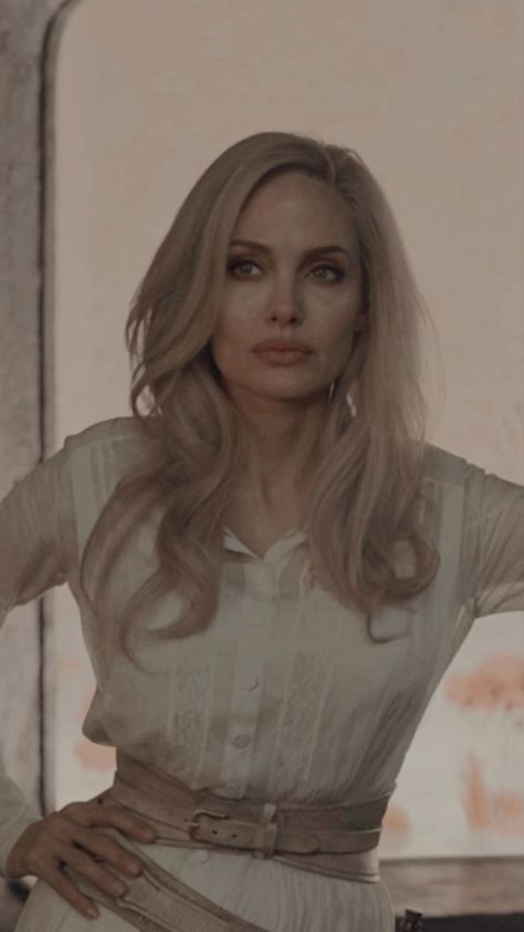 Thena Eternals Wallpaper, Angelina Jolie Wallpaper, Thena Eternals, The Eternals, Avengers Girl, Marvel Images, Marvel Girls, Marvel Films, Aesthetic People